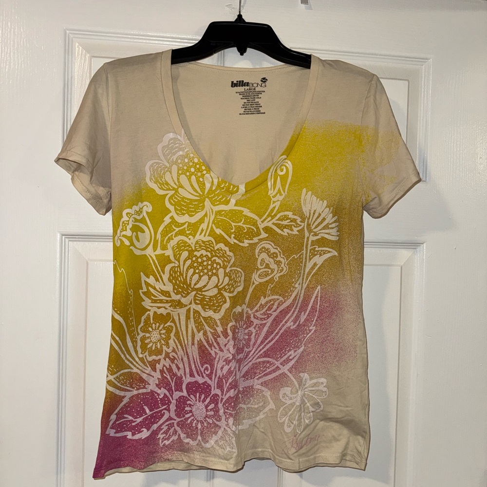 Billabong Women's Short Sleeve Floral Size L Soft Tee - Yellow, Cream & Pink 🩷